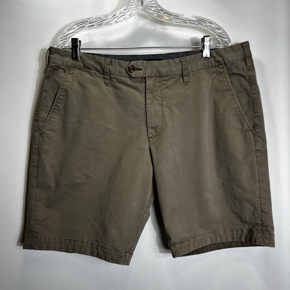 Ted Baker Bermuda Shorts‎ Flat Front Tan Color Men’s Size 38 R